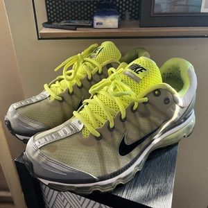 Nike air max